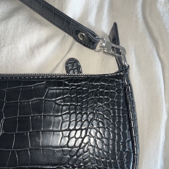 Black Barabum Retro Classic Clutch Shoulder Purse with Zipper! Crocodile Pattern - Picture 7 of 8